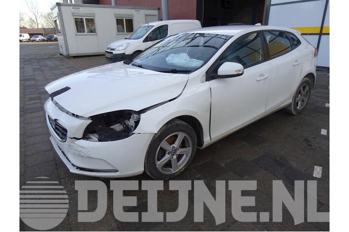 Volvo V40 Radiateur O27377 Donorvoertuig