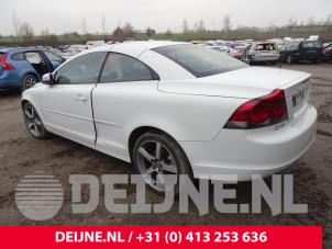 Volvo C70 06-
