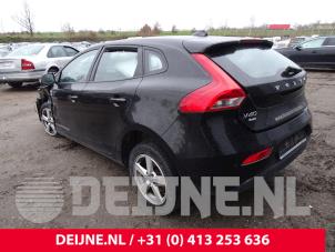 Volvo V40 12-