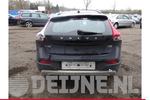 Volvo V40 12-