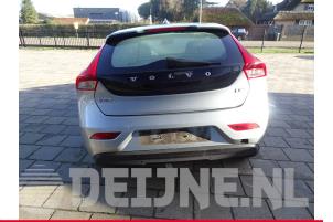 Volvo V40 12-