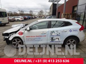 Volvo V40 12-