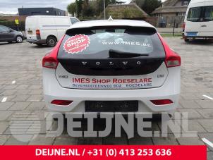 Volvo V40 12-