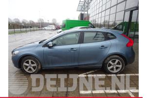 Volvo V40 12-