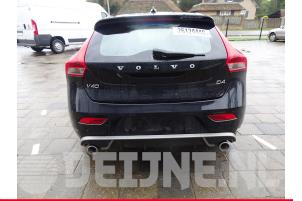Volvo V40 12-