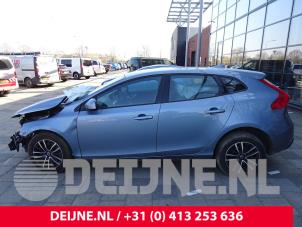 Volvo V40 12-