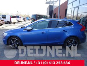 Volvo V40 12-