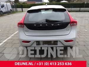 Volvo V40 12-