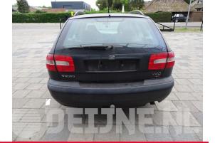 Volvo V40 12-