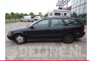 Volvo V40 12-