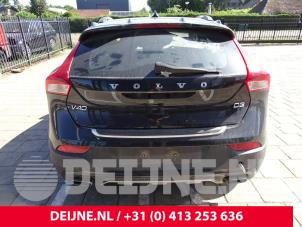 Volvo V40 12-