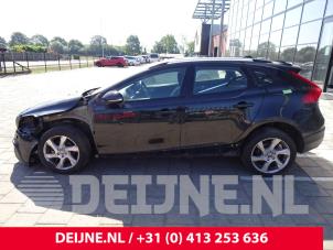 Volvo V40 12-