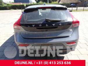 Volvo V40 12-
