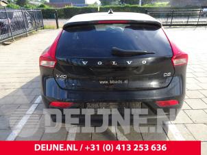Volvo V40 12-