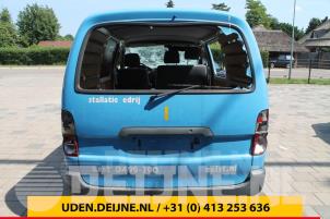 Toyota Hiace 02-