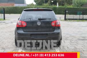 Volkswagen Golf 04-