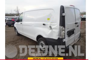 Mercedes Vito 14-