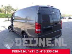 Mercedes Vito 14-