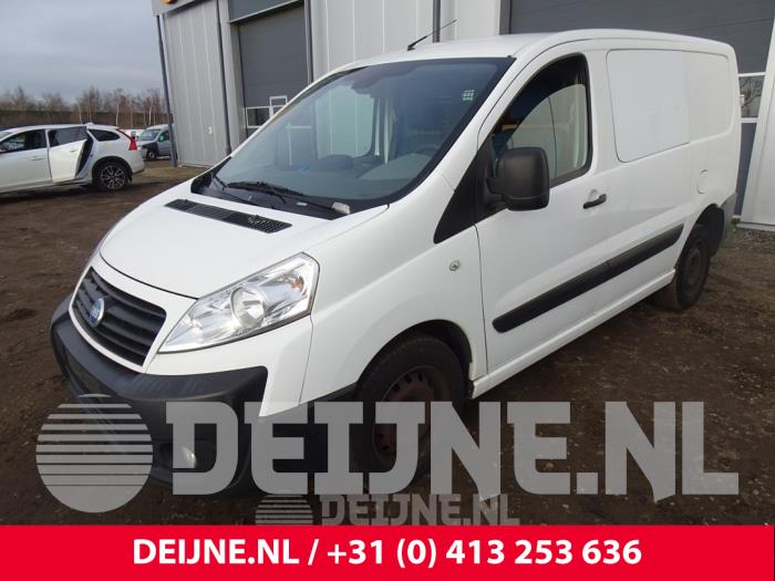 Fiat Scudo Stoßdämpferstrebe links vorne O153552 Spenderfahrzeug