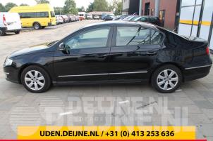 Volkswagen Passat 05-