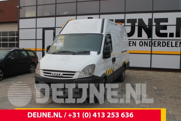 Iveco Daily Einspritzdüse (Diesel) O203013 Spenderfahrzeug