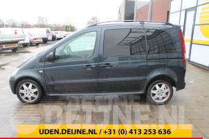 Mercedes Vaneo 02-