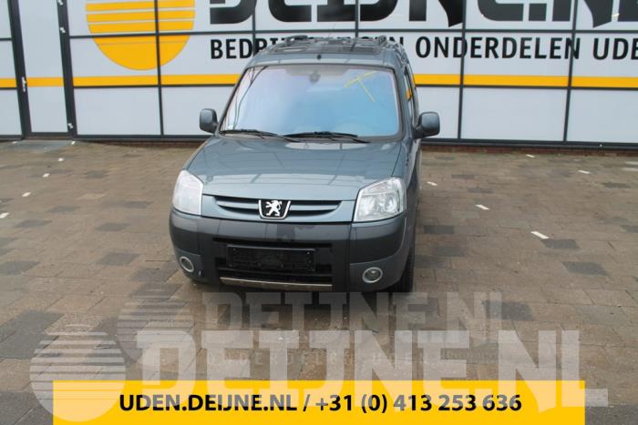Peugeot Partner Engine management computer O76413 Donor vehicle