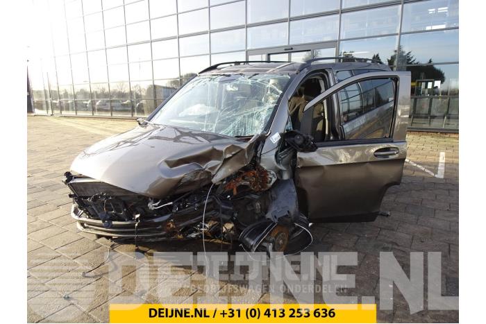 Mercedes Vito Sump O171928 Donor vehicle