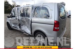 Mercedes Vito 14-