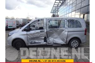 Mercedes Vito 14-