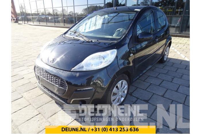 Peugeot 107 Engine mount O66376 Donor vehicle