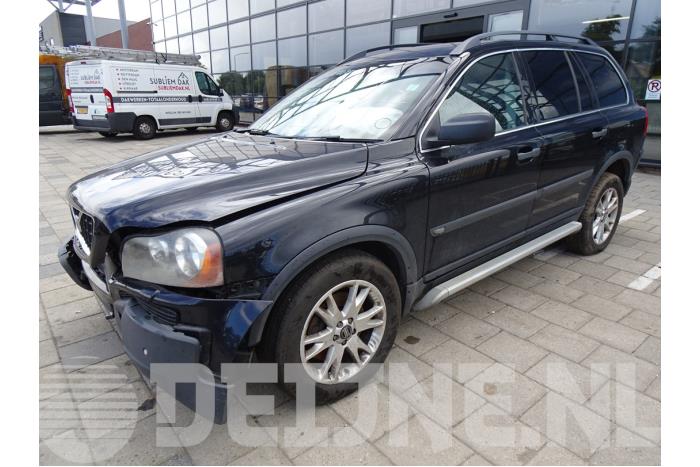 Volvo XC90 02-