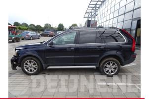 Volvo XC90 02-