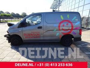 Nissan NV200 10-