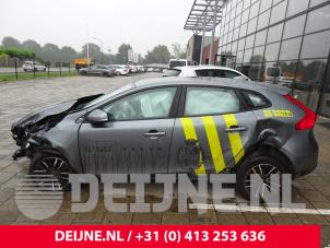 Volvo V40 12-
