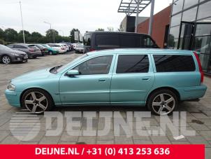 Volvo V70 01-