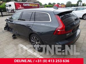 Volvo V60 19-