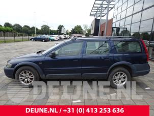 Volvo XC70 01-