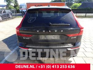 Volvo XC60 17-