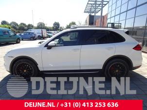 Porsche Cayenne 10-