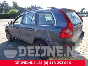 Volvo XC90 02-