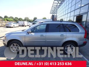 Volvo XC90 02-
