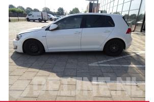 Volkswagen Golf 12-