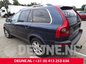 Volvo XC90 02-