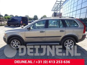 Volvo XC90 02-