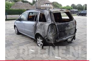Opel Zafira B 05-