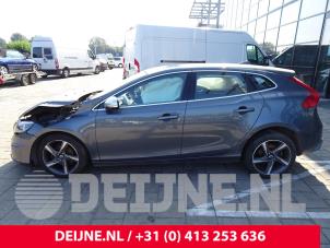 Volvo V40 12-
