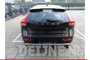 Volvo V40 12-