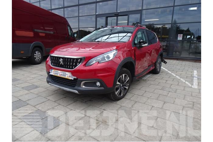 Peugeot 2008 Dashboard part O84904 Donor vehicle