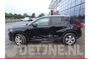 Volvo XC40 17-